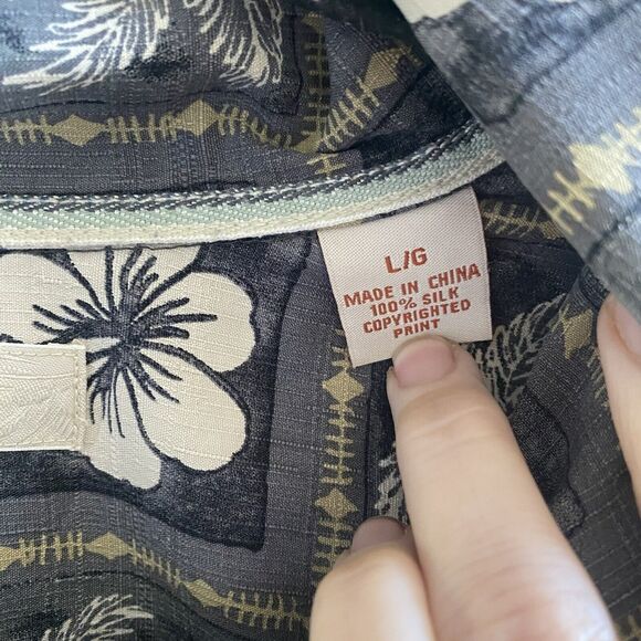 Tommy Bahama Shirt Mens Large Gray  Floral Hawaiian Silk Button Up Short Sleeve - Picture 5 of 9
